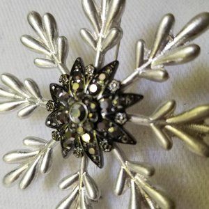 J. Jill Snowflake Pin